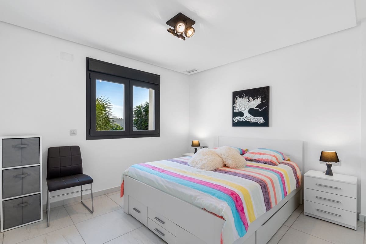 4 sypialnia Willa na sprzedaż w Benijofar - 699 000 € (Ref: 9380186)