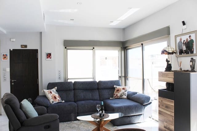 4 bedroom Villa for sale in Orihuela Costa, Orihuela - € 449,950 (Ref: 9380190)