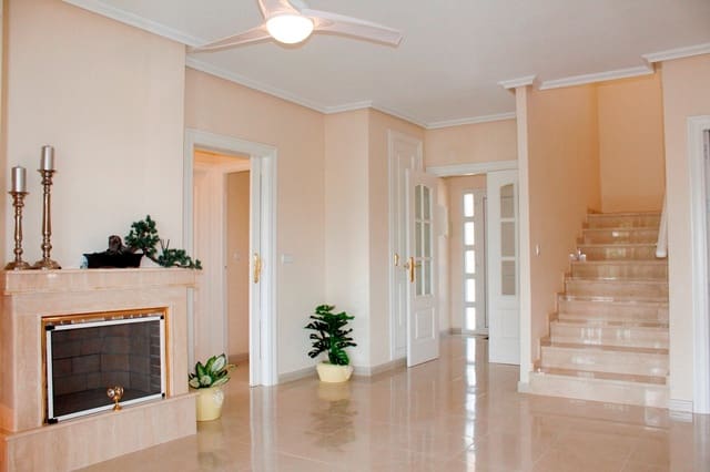 4 makuuhuone Huvila myytävänä paikassa Orihuela Costa, Orihuela - 549 900 € (Ref: 9380192)