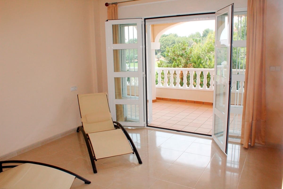 4 bedroom Villa for sale in Orihuela Costa - € 549,900 (Ref: 9380192)