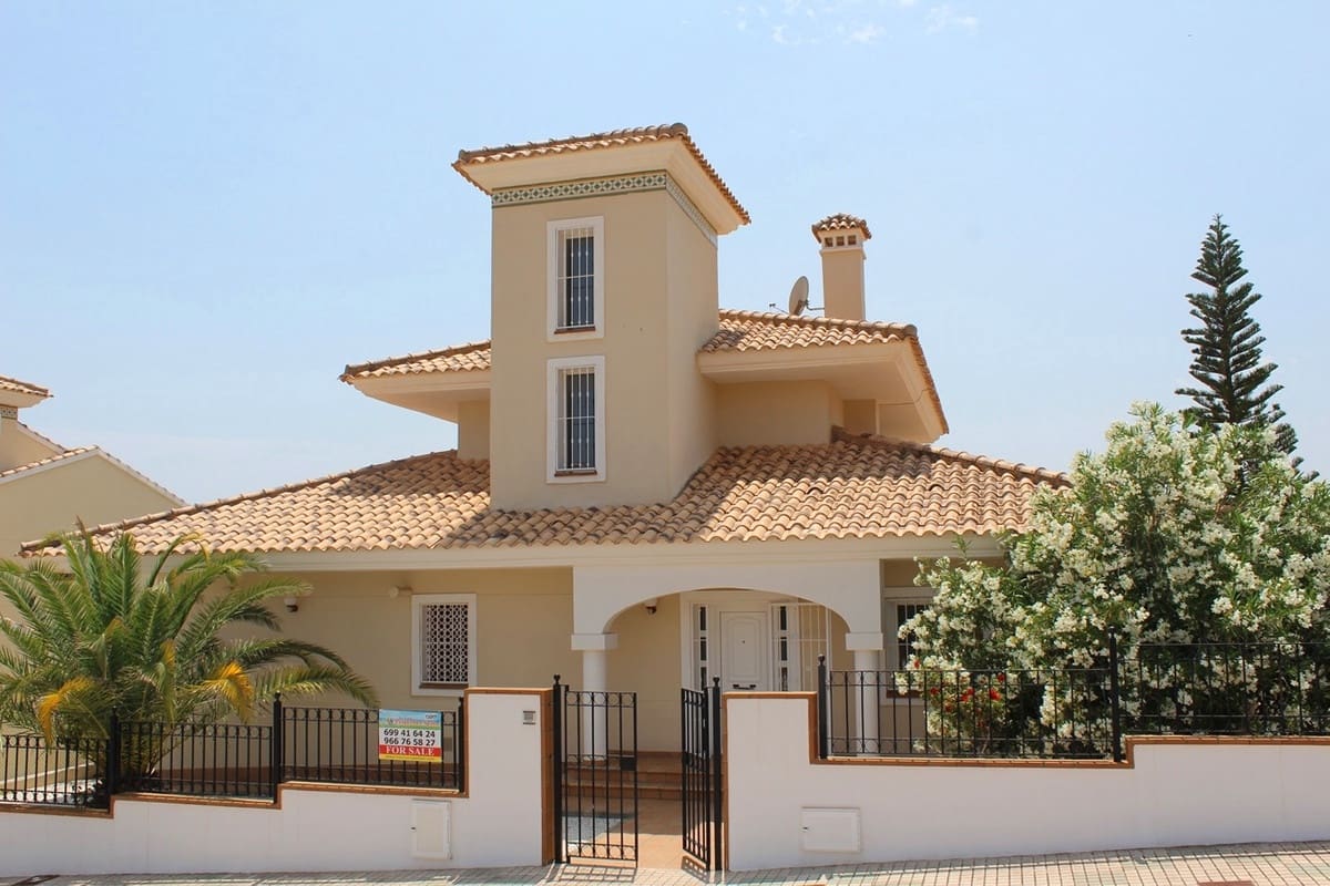 4 bedroom Villa for sale in Orihuela Costa - € 549,900 (Ref: 9380192)