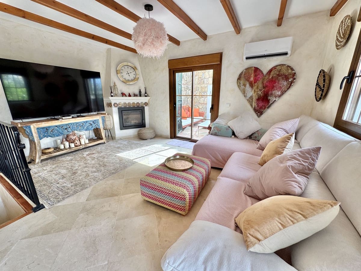 2 soveværelse Finca/Landehus til salg i Mijas Golf - € 385.000 (Ref: 9380199)