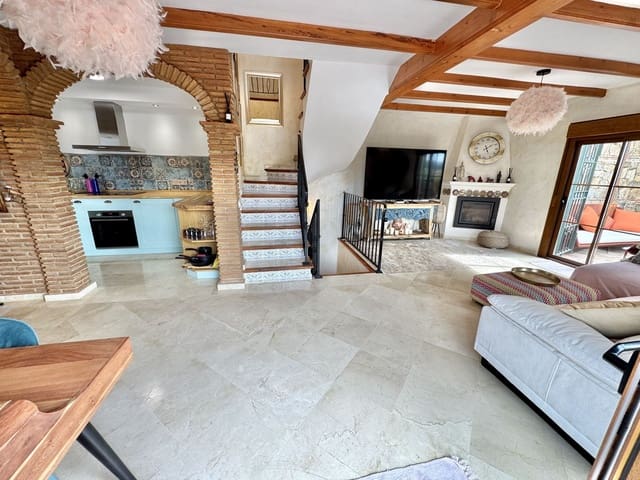 2 soveværelse Finca/Landehus til salg i Mijas Golf, Mijas - € 385.000 (Ref: 9380199)