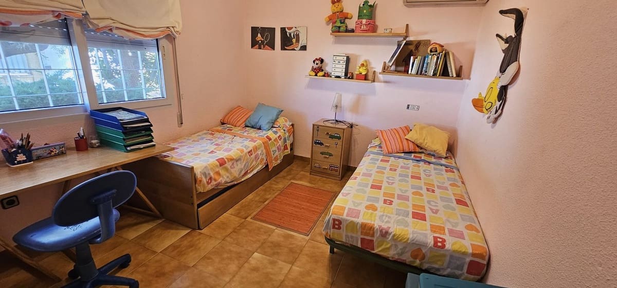 5 sypialnia Willa na sprzedaż w Campoamor - 779 000 € (Ref: 9380201)