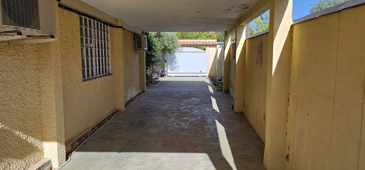 5 sypialnia Willa na sprzedaż w Campoamor - 779 000 € (Ref: 9380201)