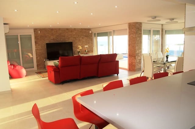 3 soveværelse Villa til salg i Playa Honda, Cartagena - € 1.350.000 (Ref: 9380204)