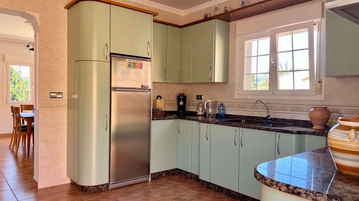 5 makuuhuone Huvila myytävänä paikassa Calpe / Calp - 732 000 € (Ref: 9380209)