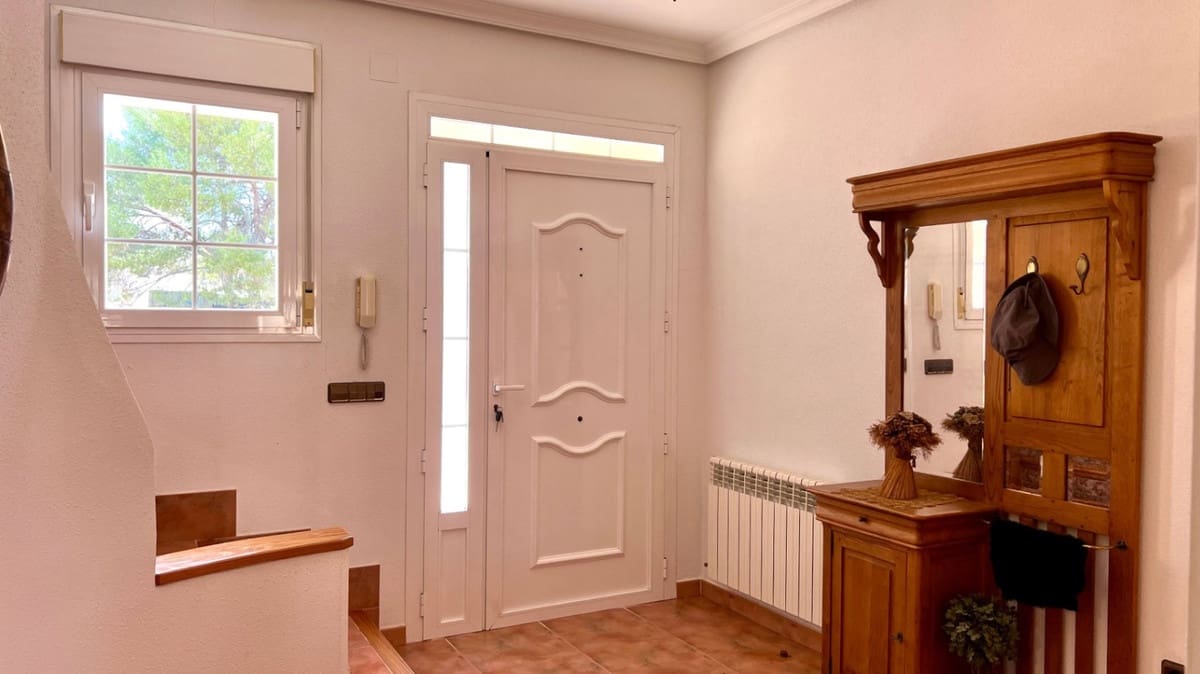 5 makuuhuone Huvila myytävänä paikassa Calpe / Calp - 732 000 € (Ref: 9380209)