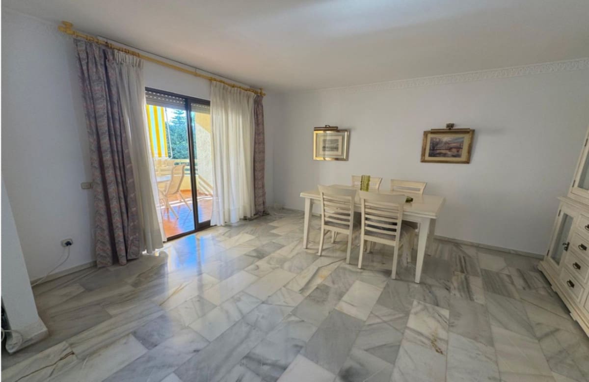 2 sovrum Lägenhet till salu i Marbella - 650 000 € (Ref: 9380215)