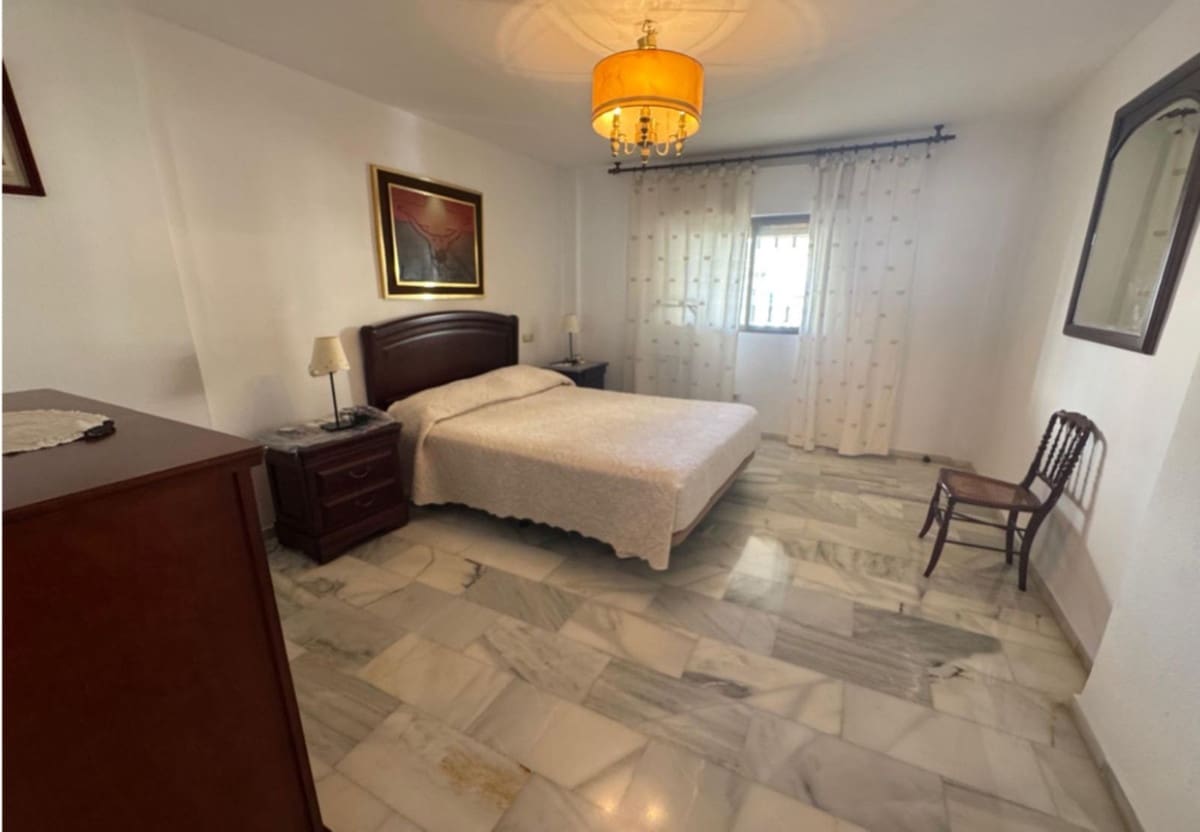 2 sovrum Lägenhet till salu i Marbella - 650 000 € (Ref: 9380215)