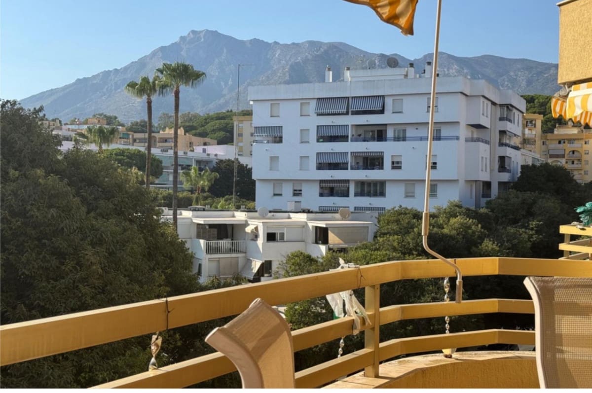 2 sovrum Lägenhet till salu i Marbella - 650 000 € (Ref: 9380215)