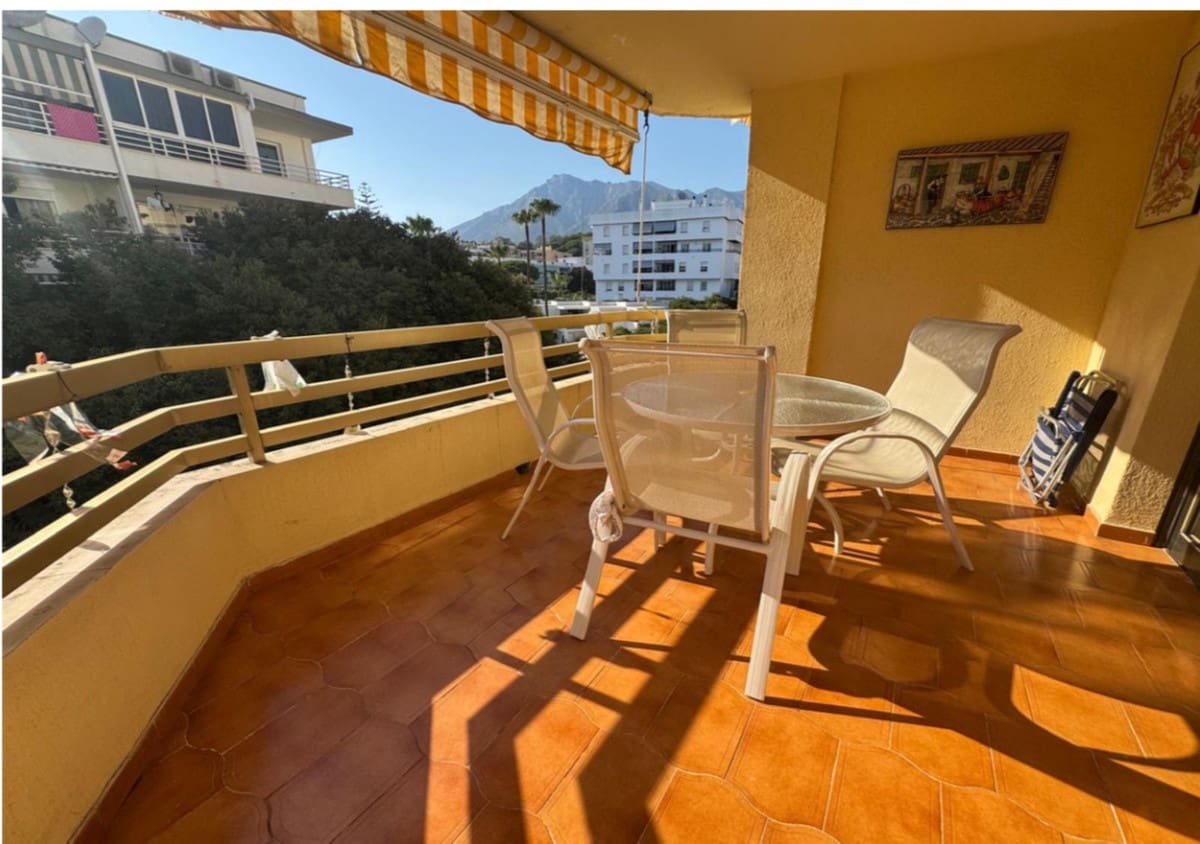 2 sovrum Lägenhet till salu i Marbella - 650 000 € (Ref: 9380215)