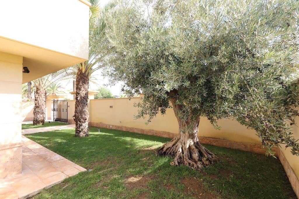 4 camera da letto Villa in vendita in Cabo Roig - 1.190.000 € (Rif: 9380221)