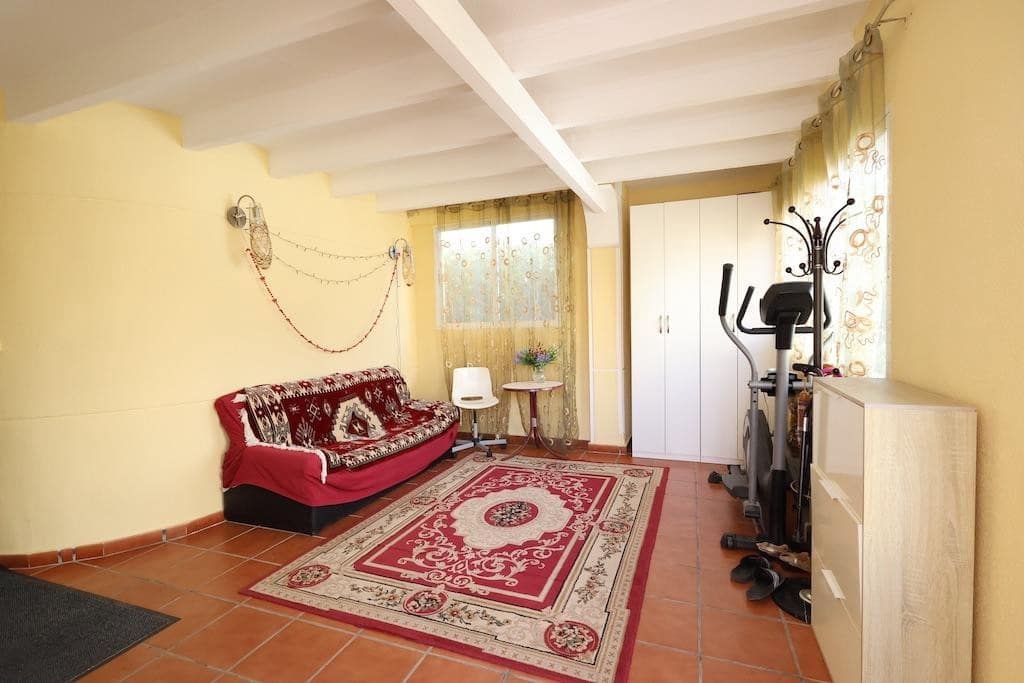 4 makuuhuone Huvila myytävänä paikassa Playa Flamenca - 565 000 € (Ref: 9380233)