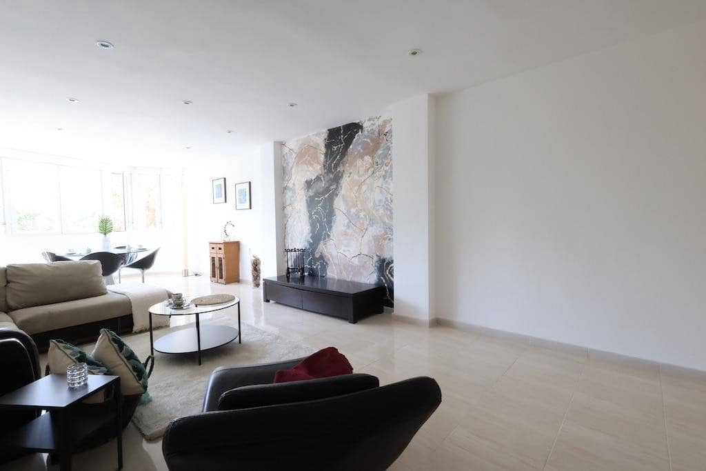 3 makuuhuone Huoneisto myytävänä paikassa Torrevieja - 299 000 € (Ref: 9380235)