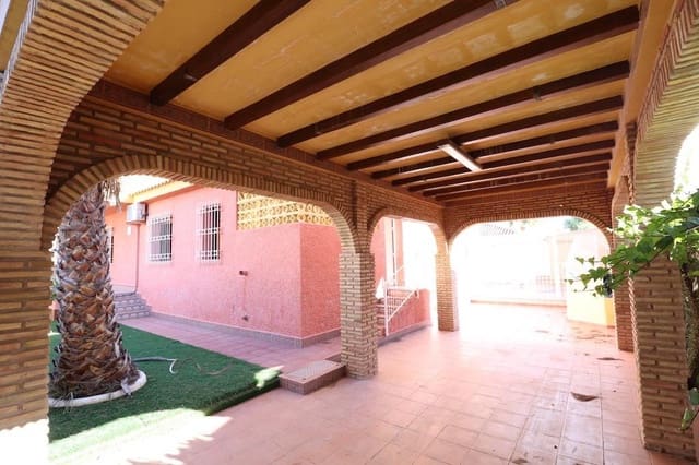 5 soverom Villa til salgs i Cabo Roig, Orihuela - € 760 000 (Ref: 9380238)