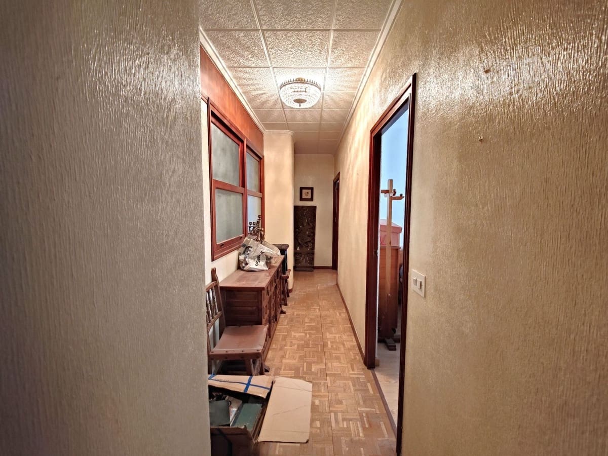 5 quarto Apartamento para venda em Torrevieja - 299 000 € (Ref: 9380244)