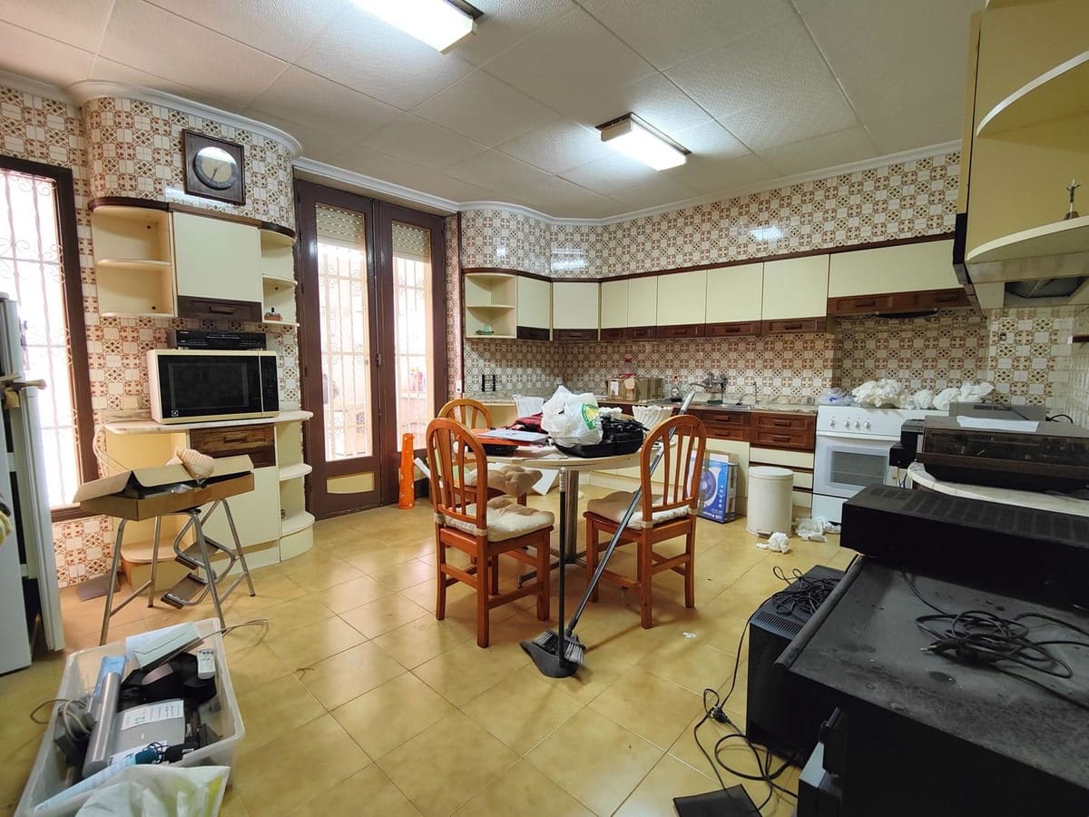 5 quarto Apartamento para venda em Torrevieja - 299 000 € (Ref: 9380244)