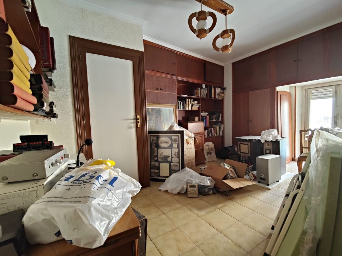 5 sypialnia Apartament na sprzedaż w Torrevieja - 299 000 € (Ref: 9380244)