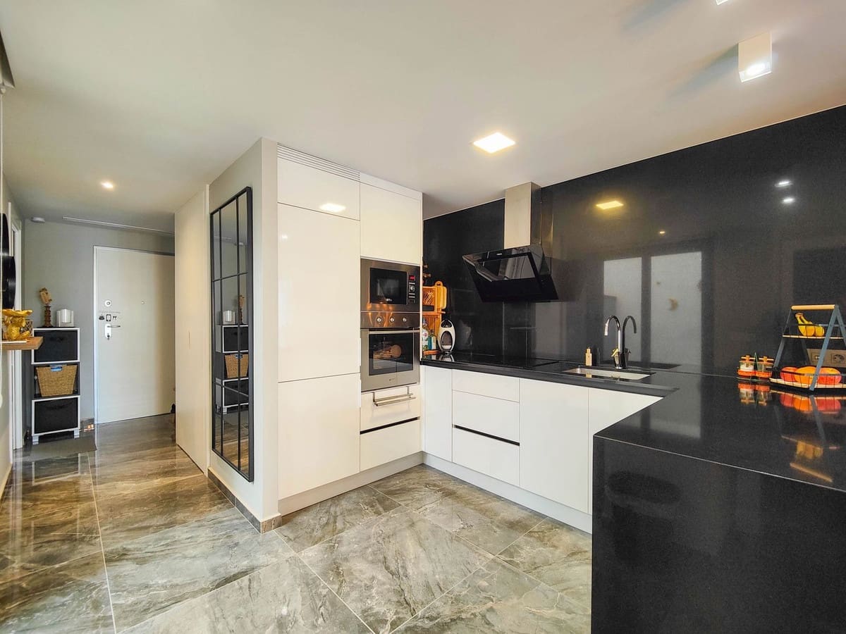 2 bedroom Apartment for sale in Orihuela Costa - € 269,000 (Ref: 9380245)