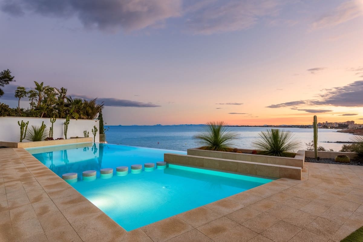 6 soverom Villa til salgs i Cabo Roig - € 4 750 000 (Ref: 9380247)