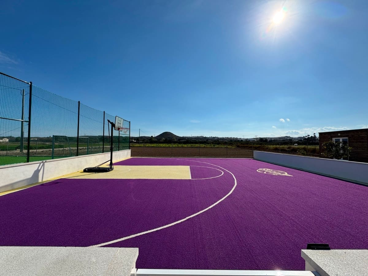 6 bedroom Villa for sale in Rojales - € 850,000 (Ref: 9380248)