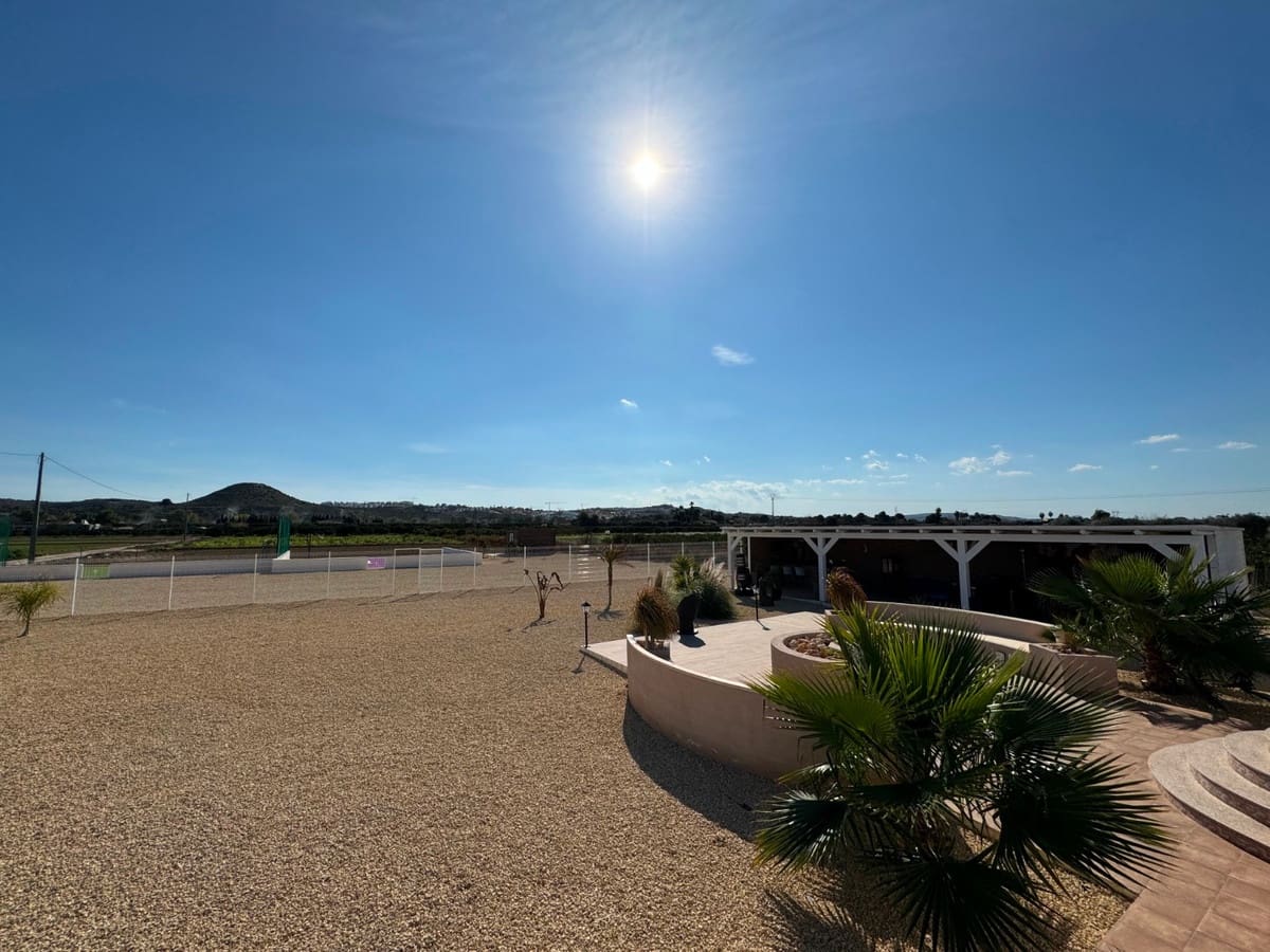 6 bedroom Villa for sale in Rojales - € 850,000 (Ref: 9380248)