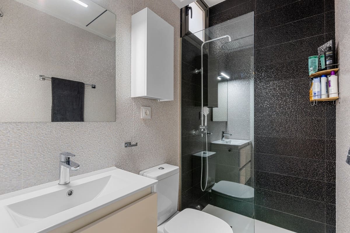 3 quarto Moradia para venda em Villamartin - 435 000 € (Ref: 9380254)