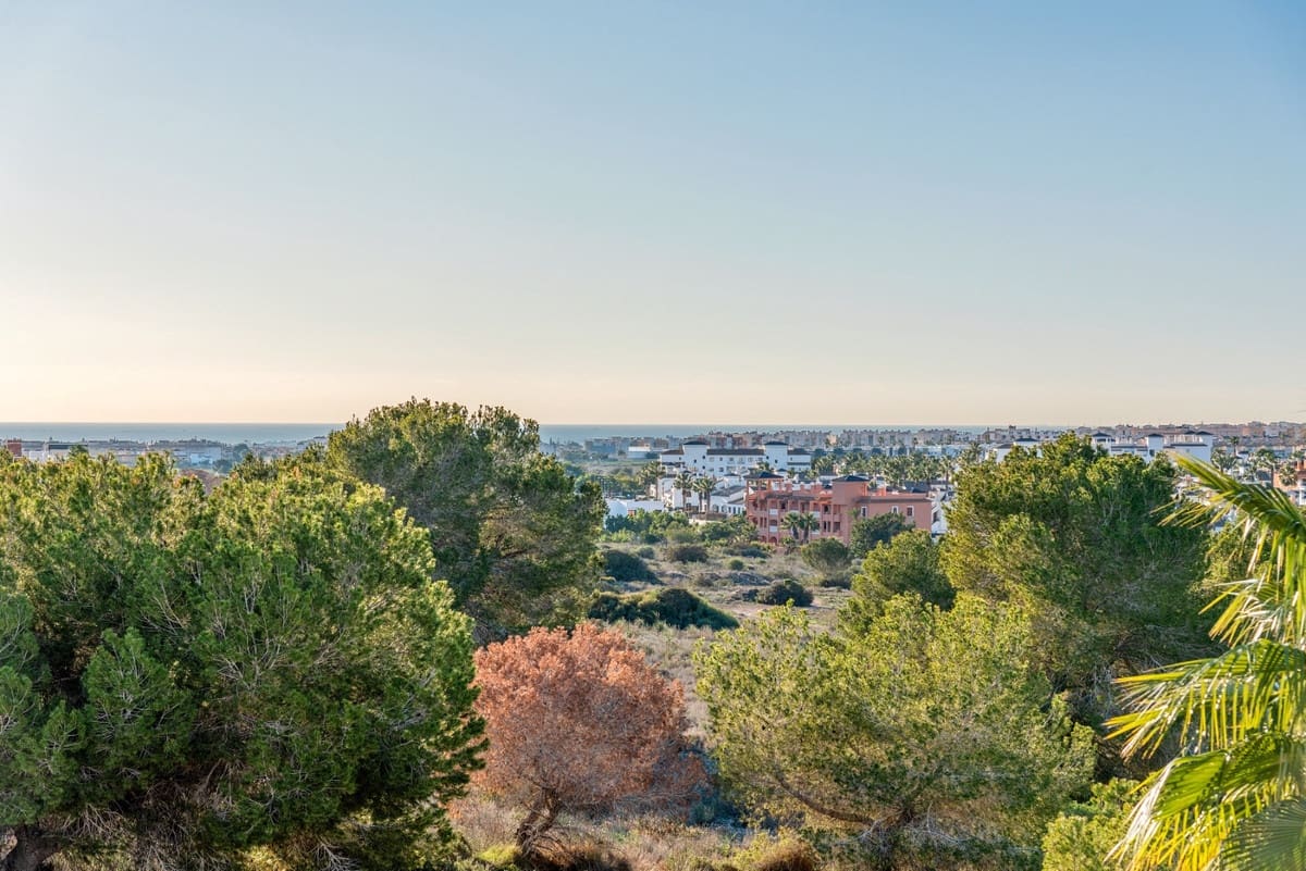 3 quarto Moradia para venda em Villamartin - 435 000 € (Ref: 9380254)