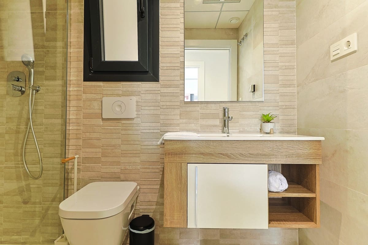 2 bedroom Apartment for sale in Los Altos - € 299,950 (Ref: 9380256)