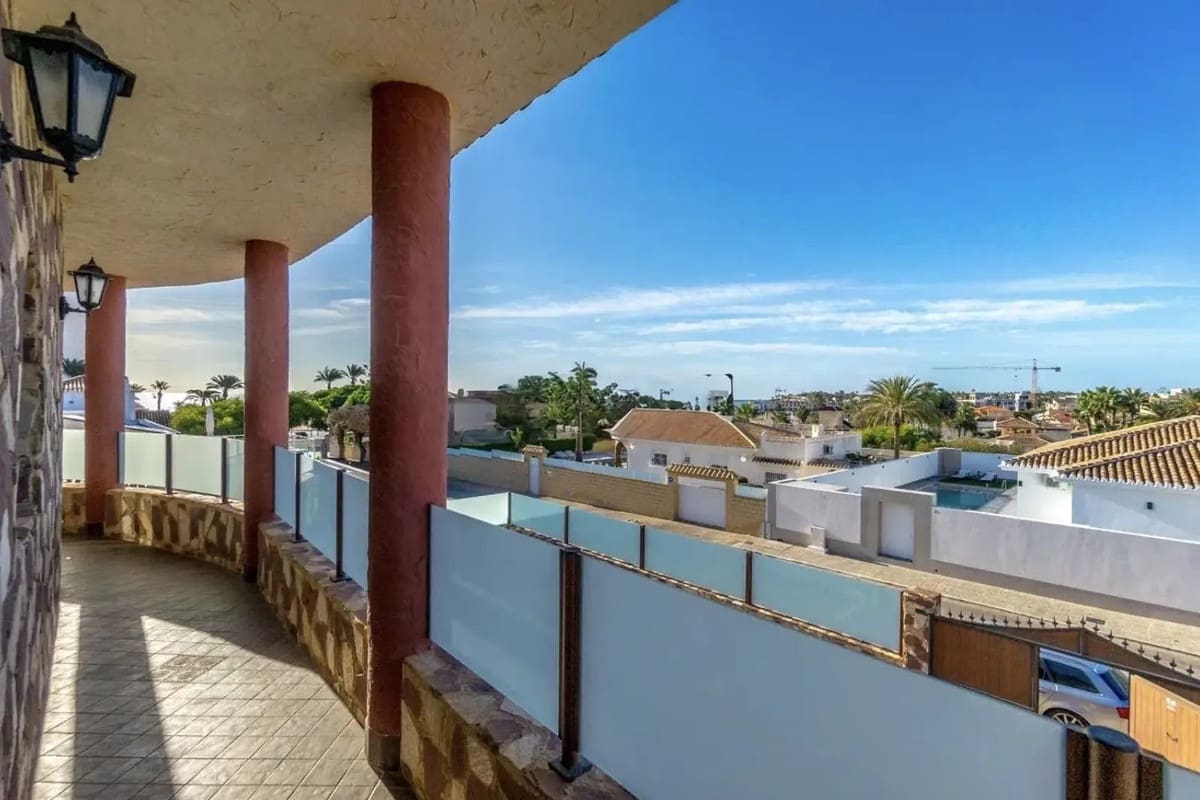 4 camera da letto Villa in vendita in La Zenia - 1.300.000 € (Rif: 9380257)