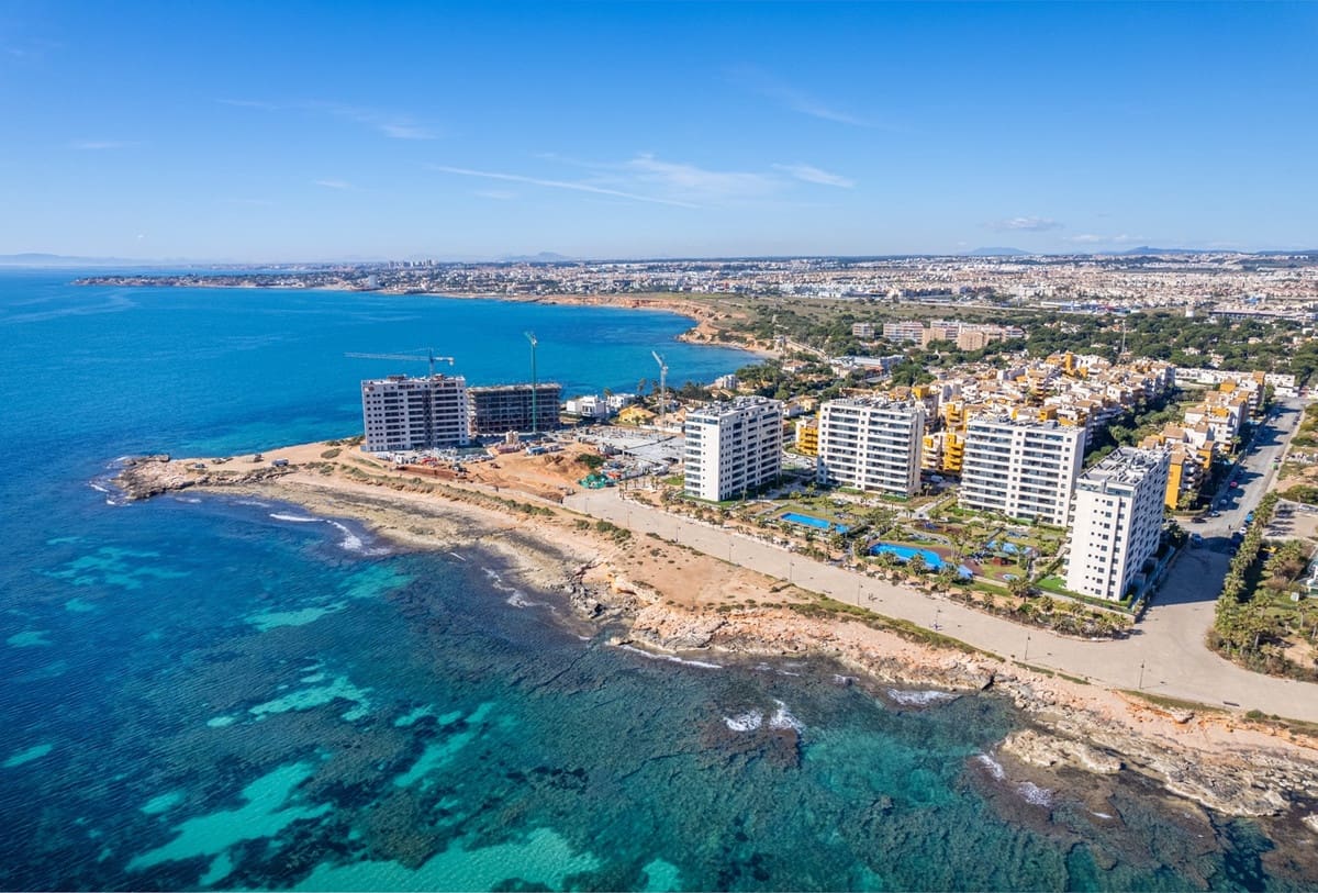 2 bedroom Penthouse for sale in Orihuela Costa - € 595,000 (Ref: 9380263)