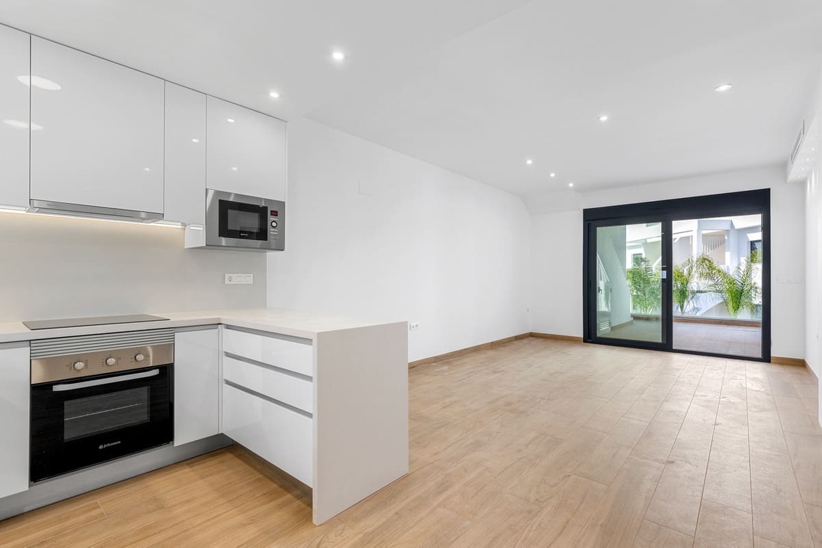 2 soveværelse Penthouse til salg i Los Balcones - € 369.000 (Ref: 9380264)