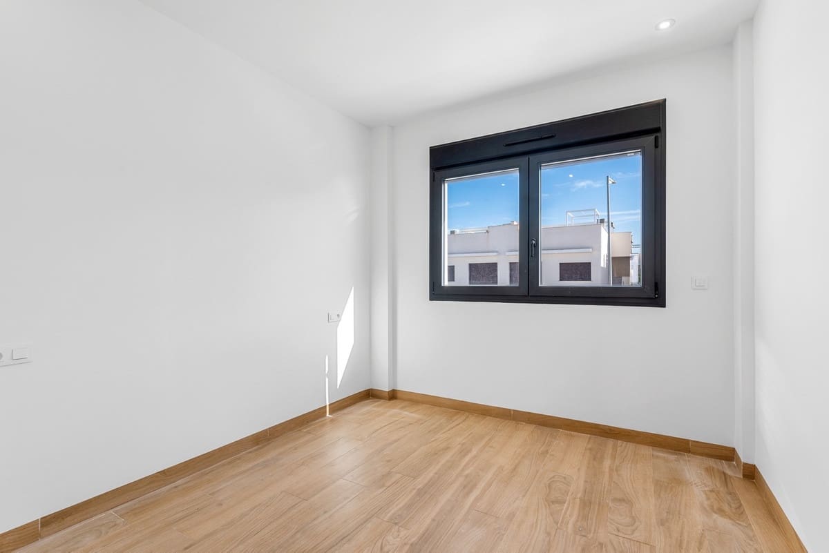 2 soveværelse Penthouse til salg i Los Balcones - € 369.000 (Ref: 9380264)
