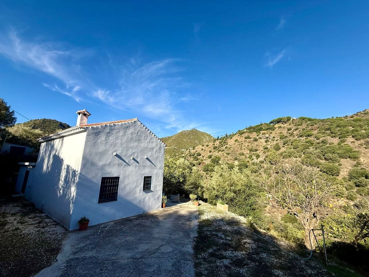 3 soveværelse Finca/Landehus til salg i Ojen - € 550.000 (Ref: 9380267)