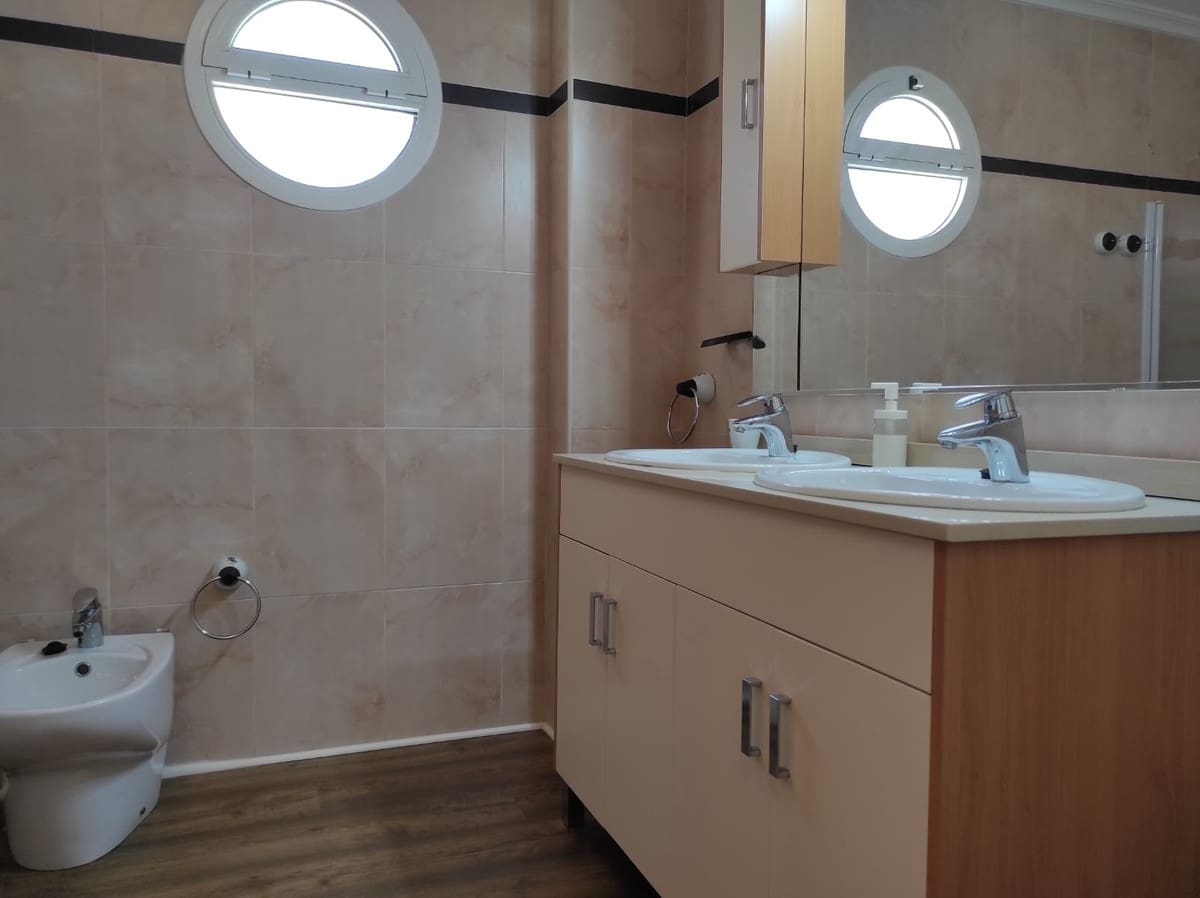 2 quarto Apartamento para venda em Pilar de la Horadada - 349 000 € (Ref: 9380275)