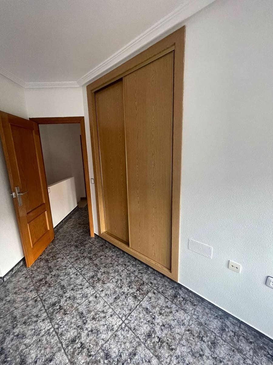 4 bedroom Finca/Country House for sale in Lo Pagan - € 217,000 (Ref: 9380279)