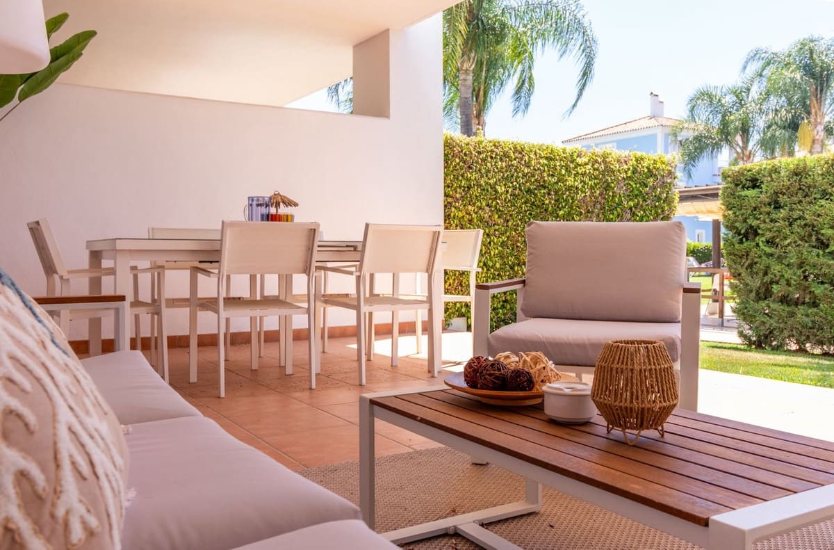 2 slaapkamer Appartement te koop in El Paraiso - € 459.000 (Ref: 9380386)