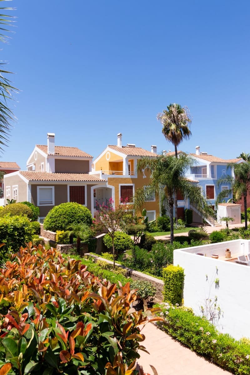 2 slaapkamer Appartement te koop in El Paraiso - € 459.000 (Ref: 9380386)