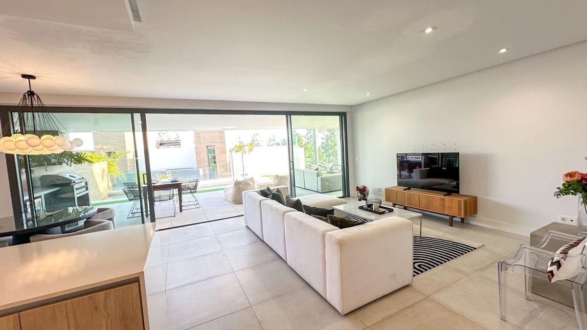 3 soverom Leilighet til salgs i Cabopino - € 995 000 (Ref: 9380388)