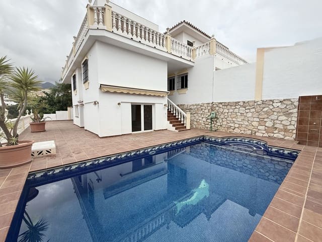 6 soverom Villa til salgs i Torreblanca, Fuengirola - € 985 000 (Ref: 9380394)
