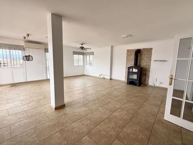 6 makuuhuone Huvila myytävänä paikassa Torreblanca, Fuengirola - 985 000 € (Ref: 9380394)