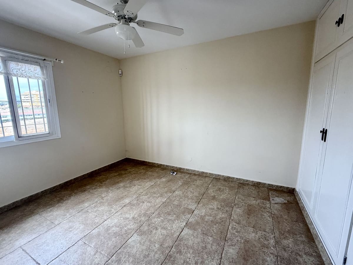 6 makuuhuone Huvila myytävänä paikassa Fuengirola - 985 000 € (Ref: 9380394)