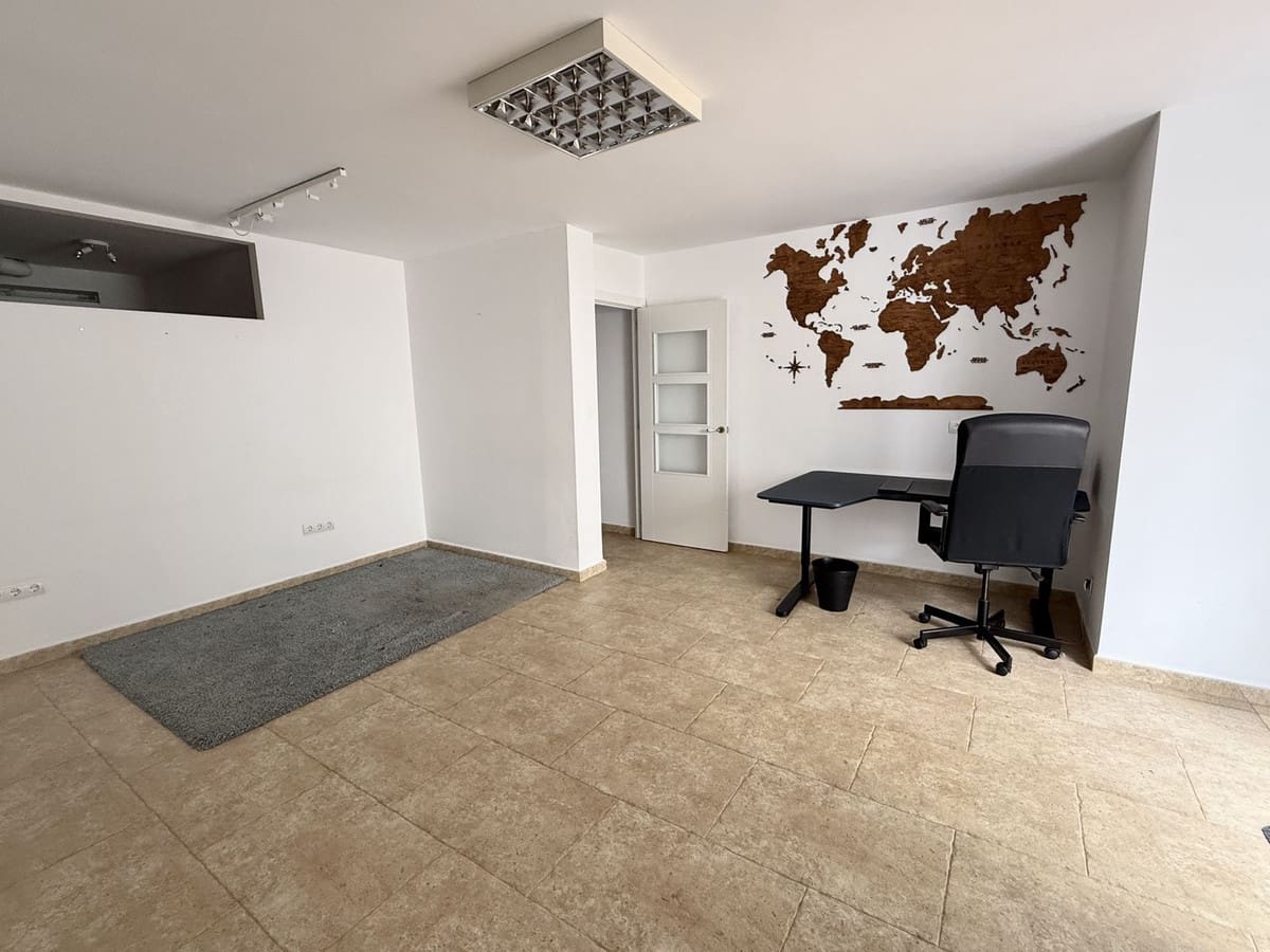 6 makuuhuone Huvila myytävänä paikassa Fuengirola - 985 000 € (Ref: 9380394)