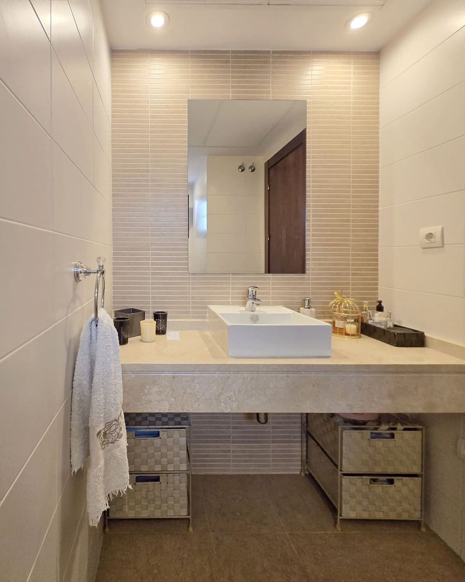 3 soverom Penthouse til salgs i Los Monteros med garasje - € 649 000 (Ref: 9380396)