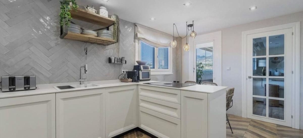 3 soveværelse Penthouse til salg i Benalmadena med garage - € 774.000 (Ref: 9380400)