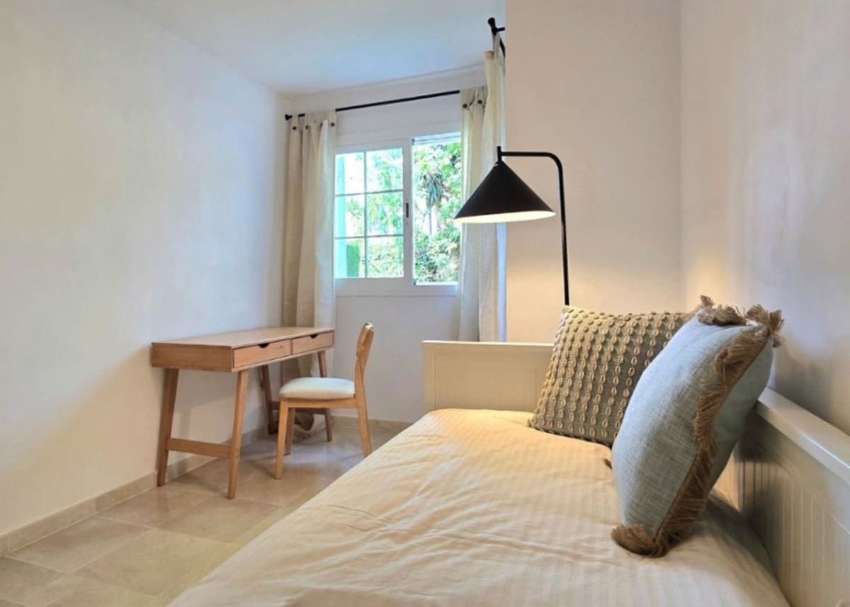 3 bedroom Apartment for sale in Marbella - € 495,000 (Ref: 9380405)