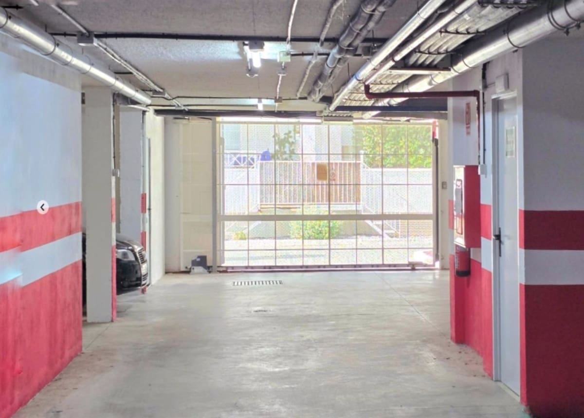 3 bedroom Apartment for sale in Marbella - € 495,000 (Ref: 9380405)