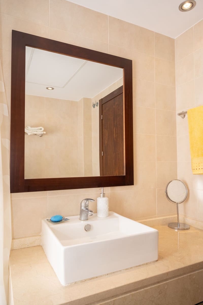 2 sovrum Takvåning till salu i Los Monteros - 525 000 € (Ref: 9380408)