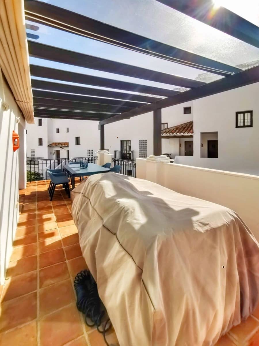 4 soverom Penthouse til salgs i Los Monteros - € 895 000 (Ref: 9380413)